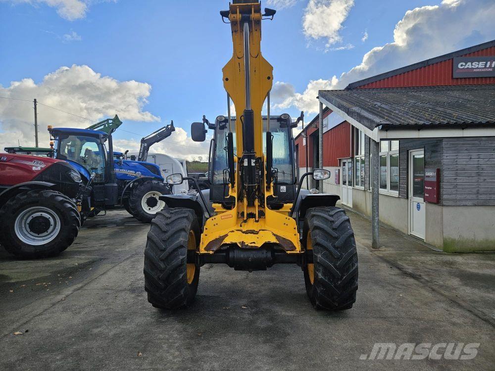 JCB TM320S Chariot télescopique