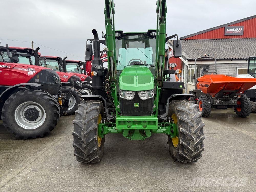 John Deere 6120M Tracteur