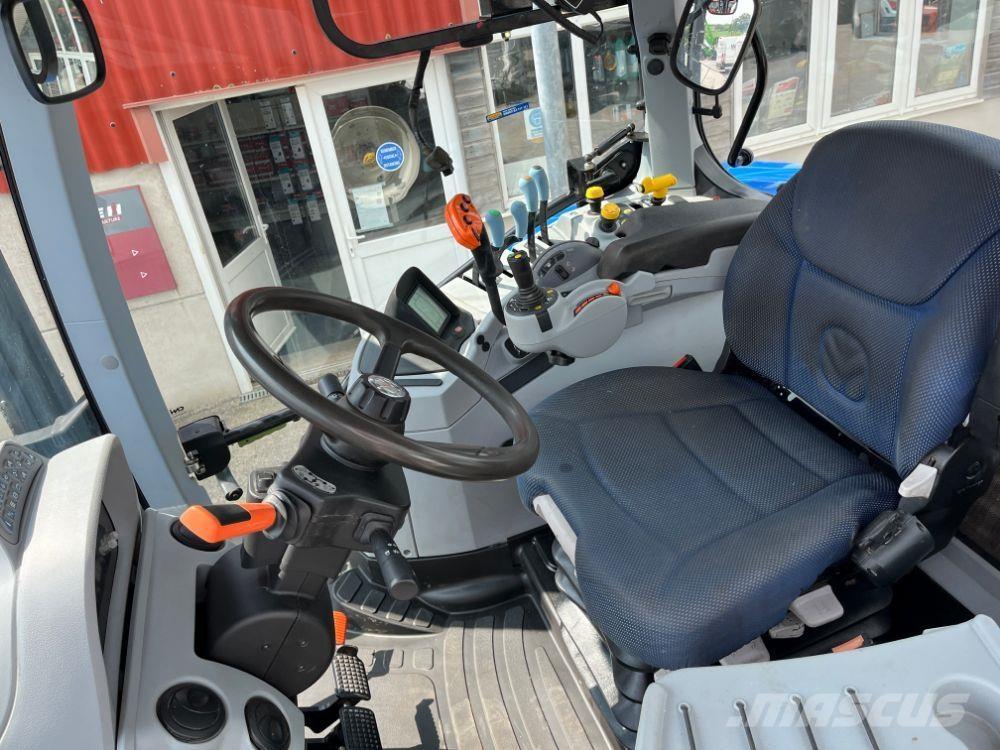 New Holland T7.210 Tracteur