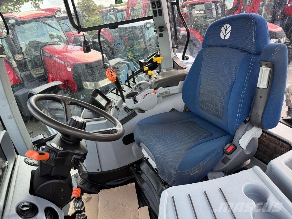 New Holland T7.230 Tracteur
