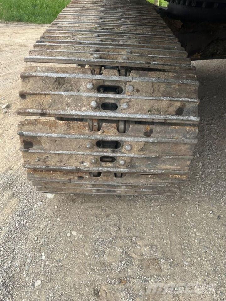 CAT 320D Pelle sur chenilles