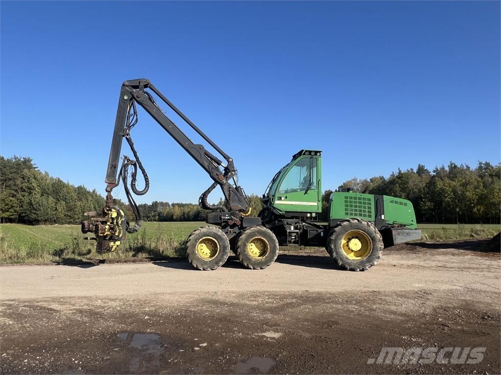 John Deere  Abatteuse