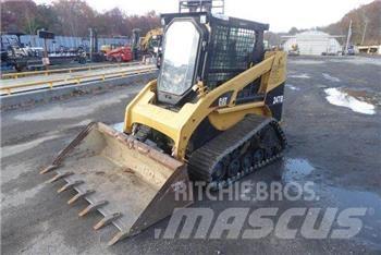 CAT 247B Chargeuse compacte