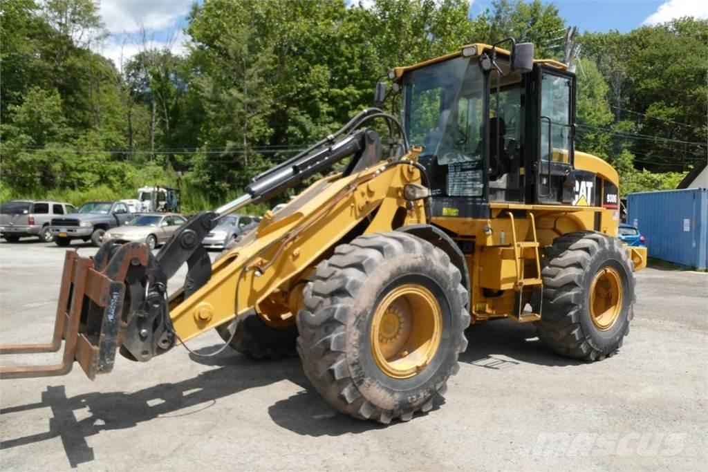 CAT 930G Chargeuse sur pneus