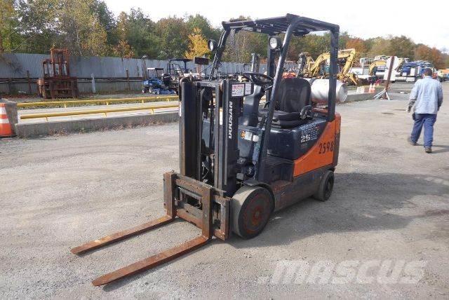 Doosan GC25P-5 Autres Chariots élévateurs