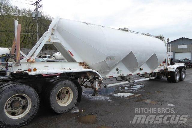 Fruehauf Bulk Remorque citerne