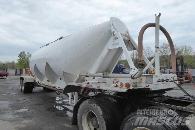 Fruehauf Bulk Remorque citerne