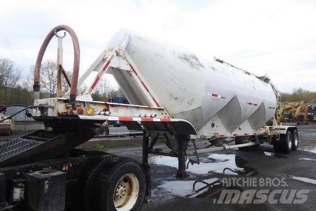 Fruehauf Bulk Remorque citerne