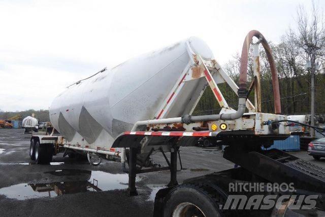 Fruehauf Bulk Remorque citerne