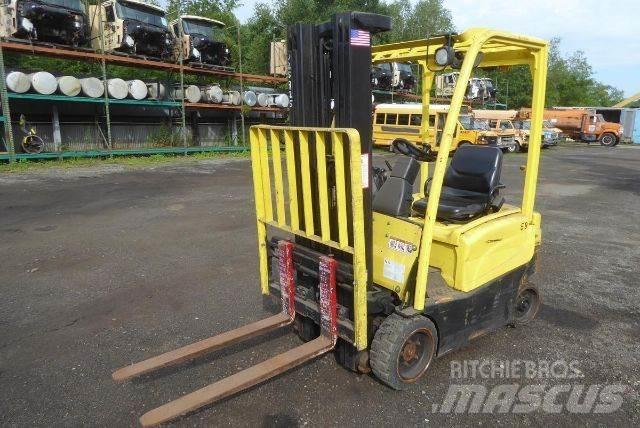 Hyster J30XN Autres Chariots élévateurs