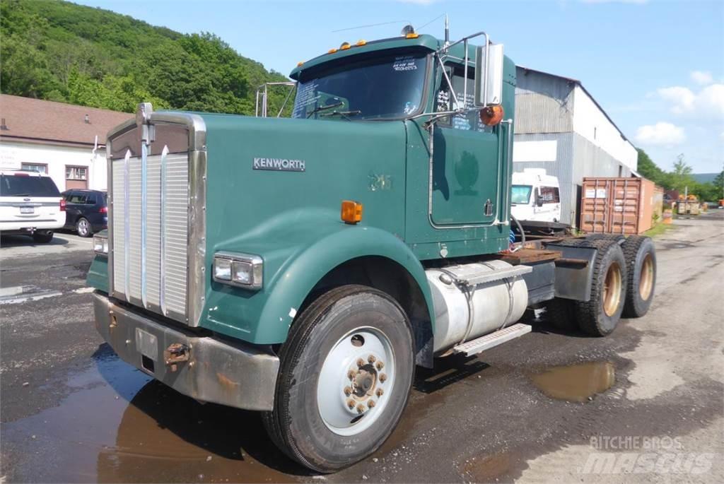 Kenworth W900B Châssis cabine