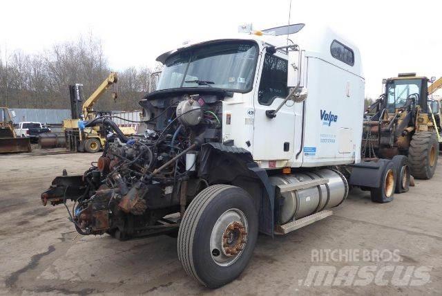 Mack CXN613 Tracteur routier