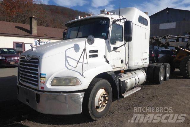 Mack CXN613 Tracteur routier