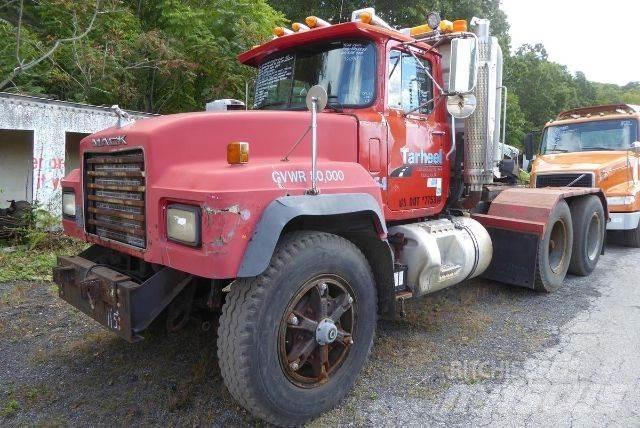 Mack RD688SX Châssis cabine