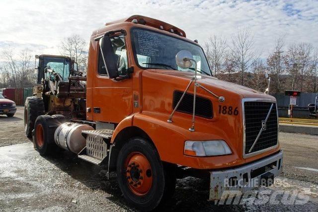Volvo VNM42T Châssis cabine