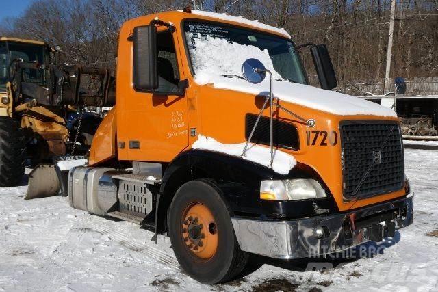 Volvo VNM42T Châssis cabine