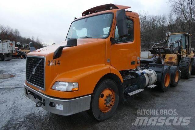 Volvo VNM64T Châssis cabine