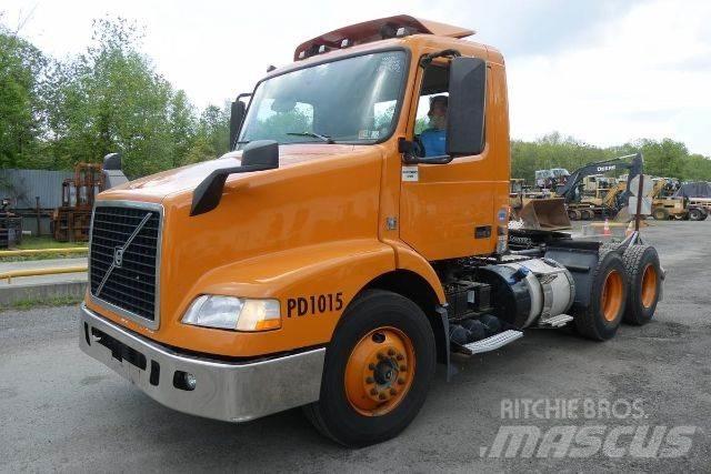 Volvo VNM64T Châssis cabine