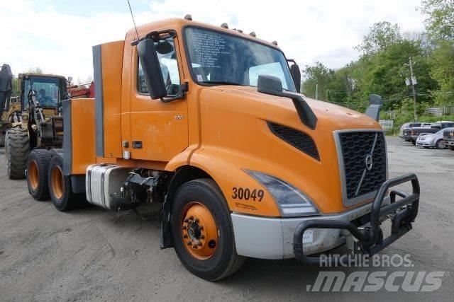 Volvo VNR64T300 Châssis cabine