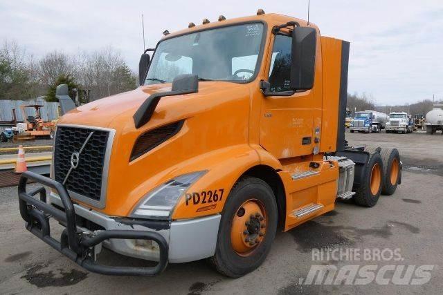 Volvo VNR64T300 Châssis cabine