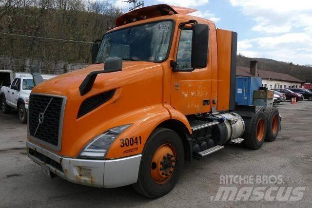 Volvo VNR64T300 Châssis cabine