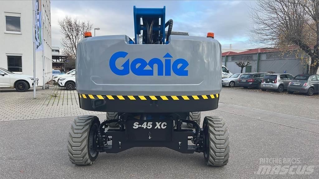 Genie S-45 XC Nacelles articulées