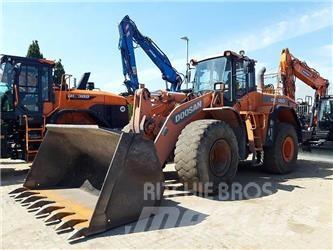 Doosan DL450-3 Chargeuse sur pneus