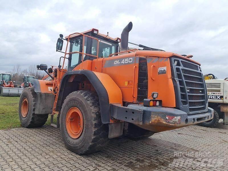 Doosan DL450-3 Chargeuse sur pneus