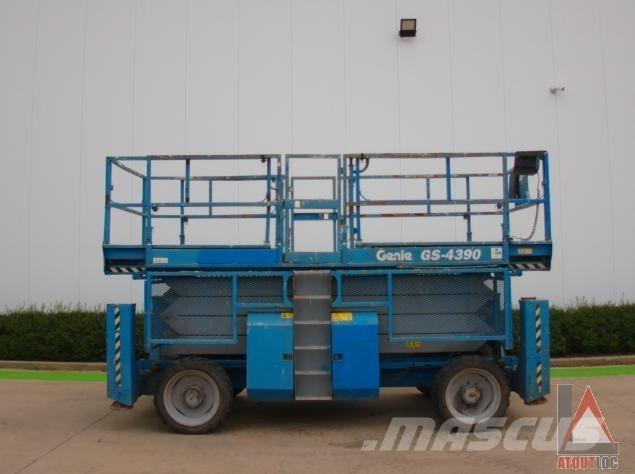 Genie GS-4390RT Nacelles articulées