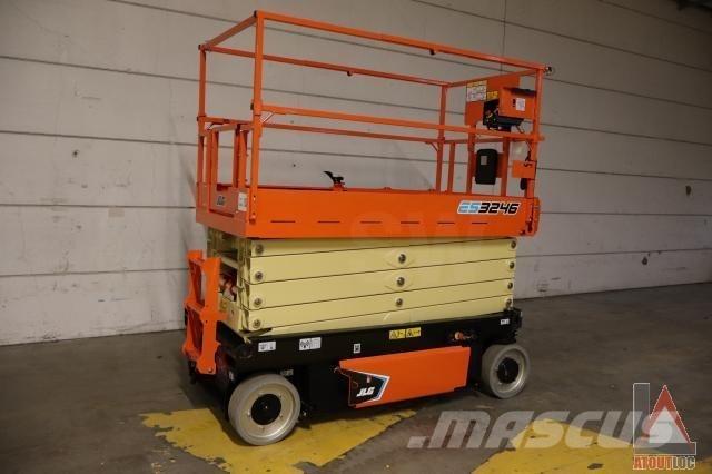 JLG ES3246 Nacelles articulées