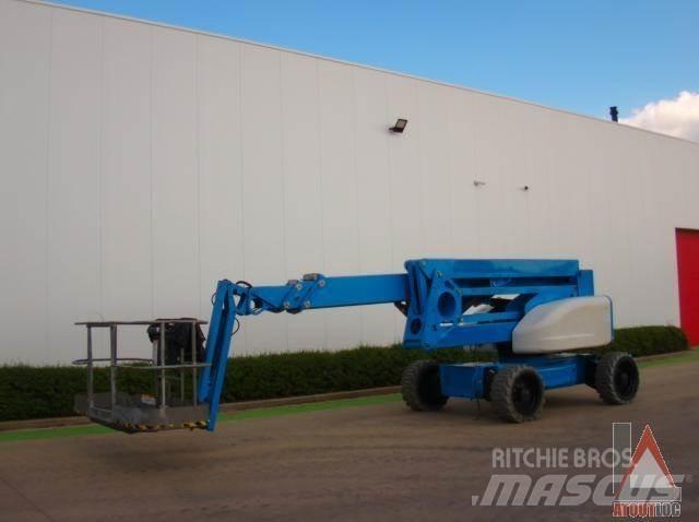 Niftylift HR28 Nacelles articulées