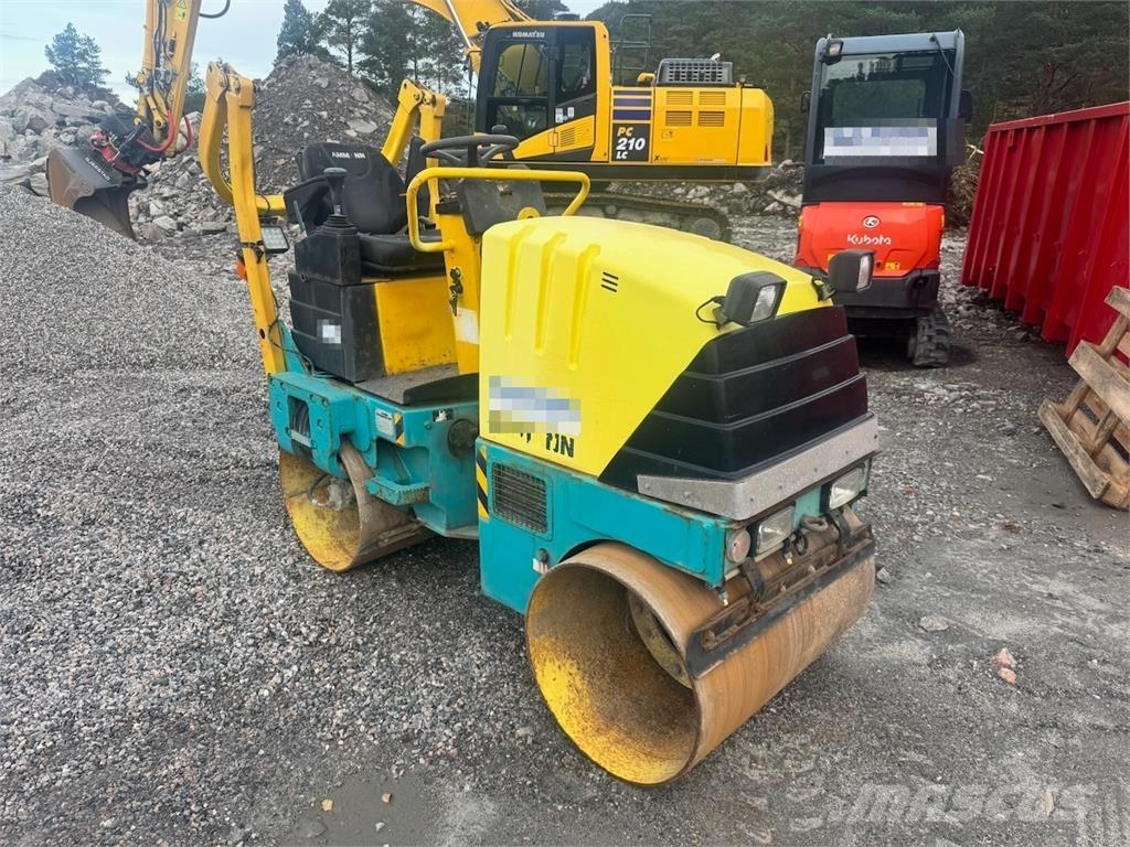 Ammann AV16-2 Mini compacteur