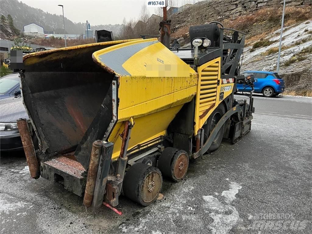 Bomag BF 300P Finisseur