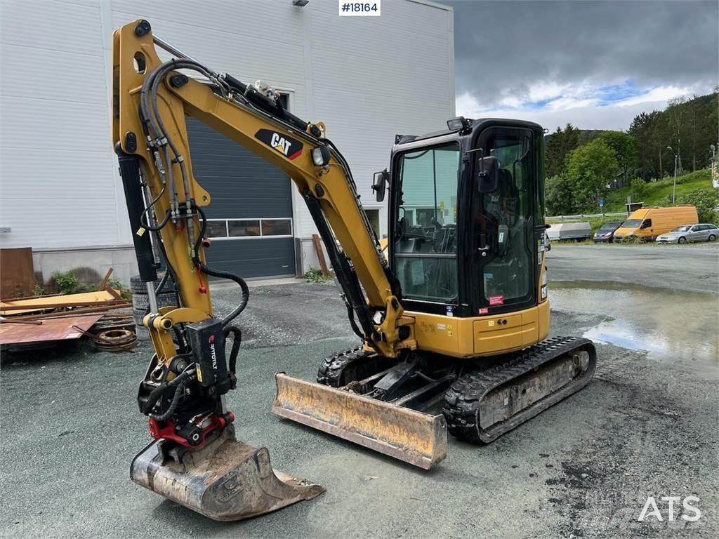 CAT 303.5ECR Pelle sur chenilles