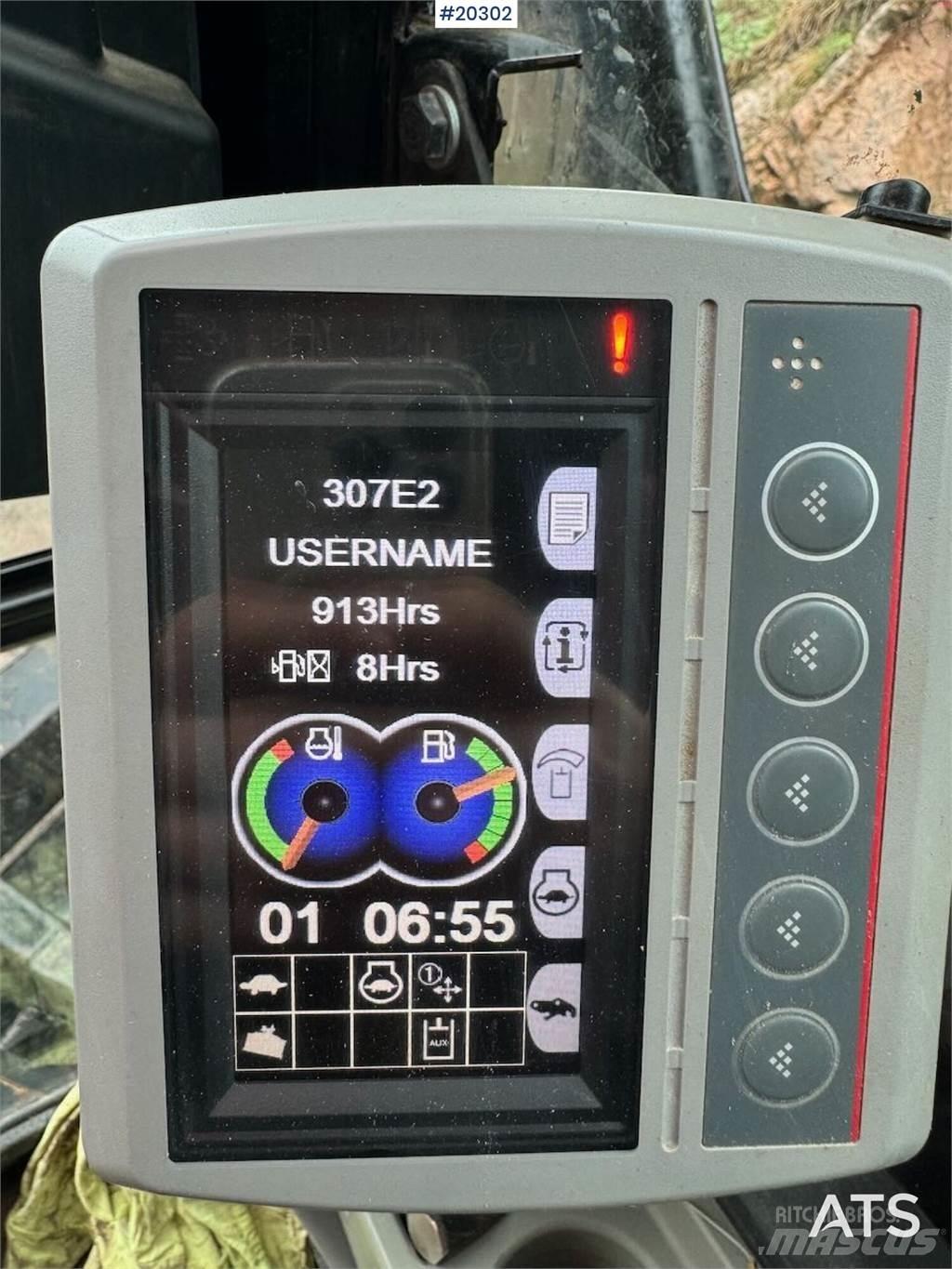 CAT 307E2 Pelle sur chenilles