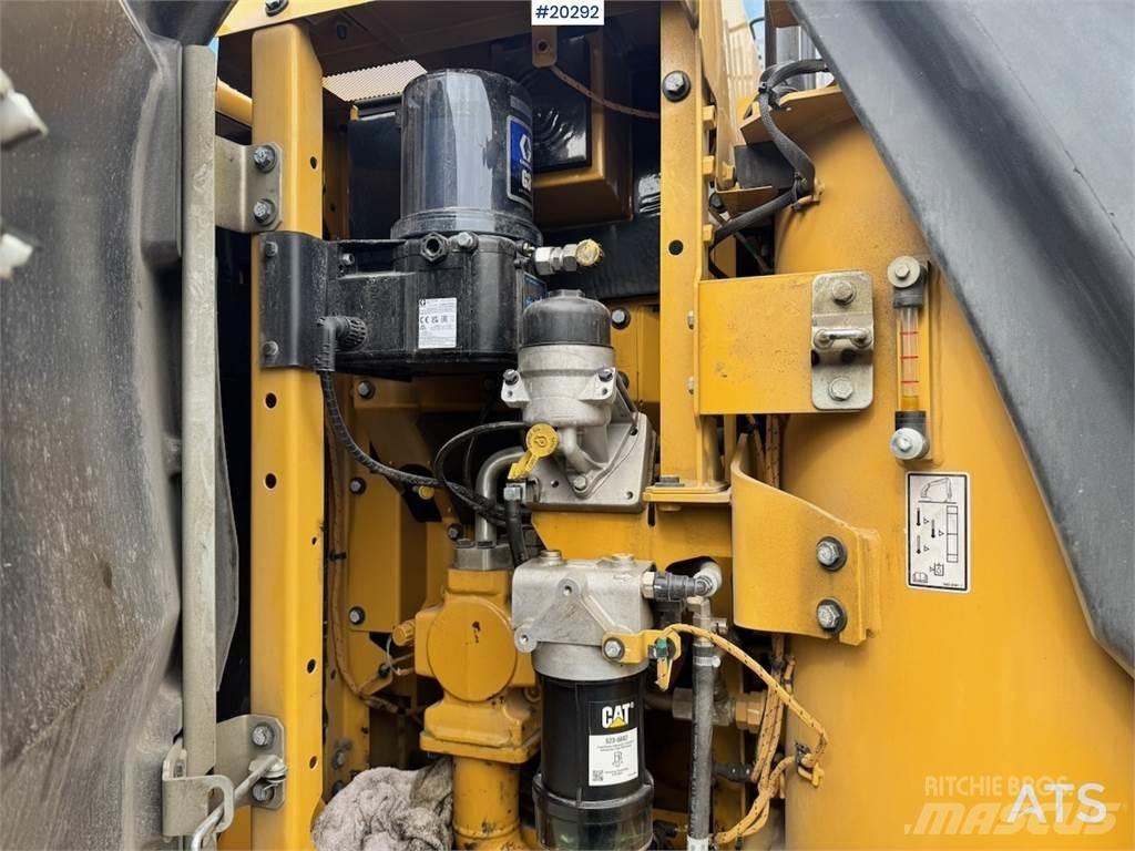 CAT 313 Pelle sur chenilles