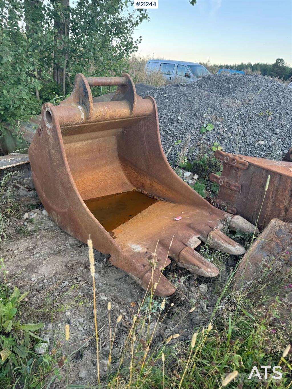 CAT 321C LCR Pelle sur chenilles