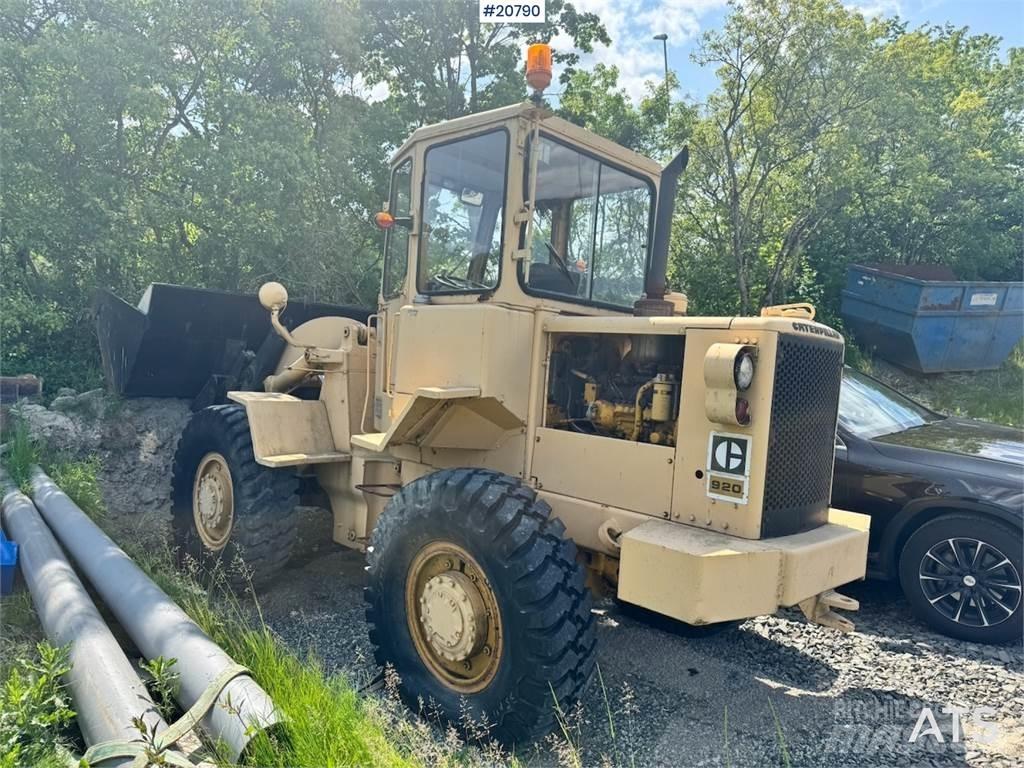 CAT 920 Chargeuse sur pneus