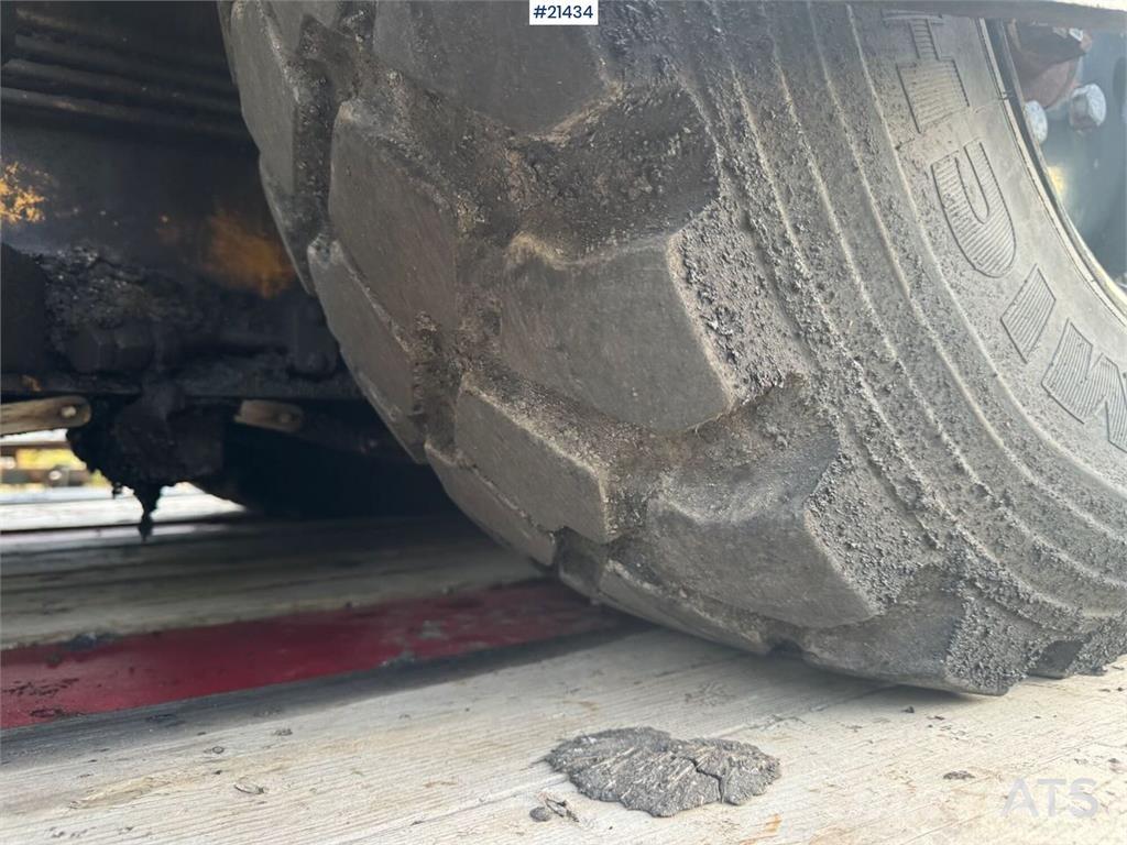 CAT AP 300 Finisseur