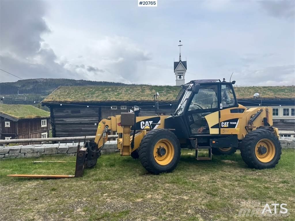 CAT TH360B Chariot télescopique
