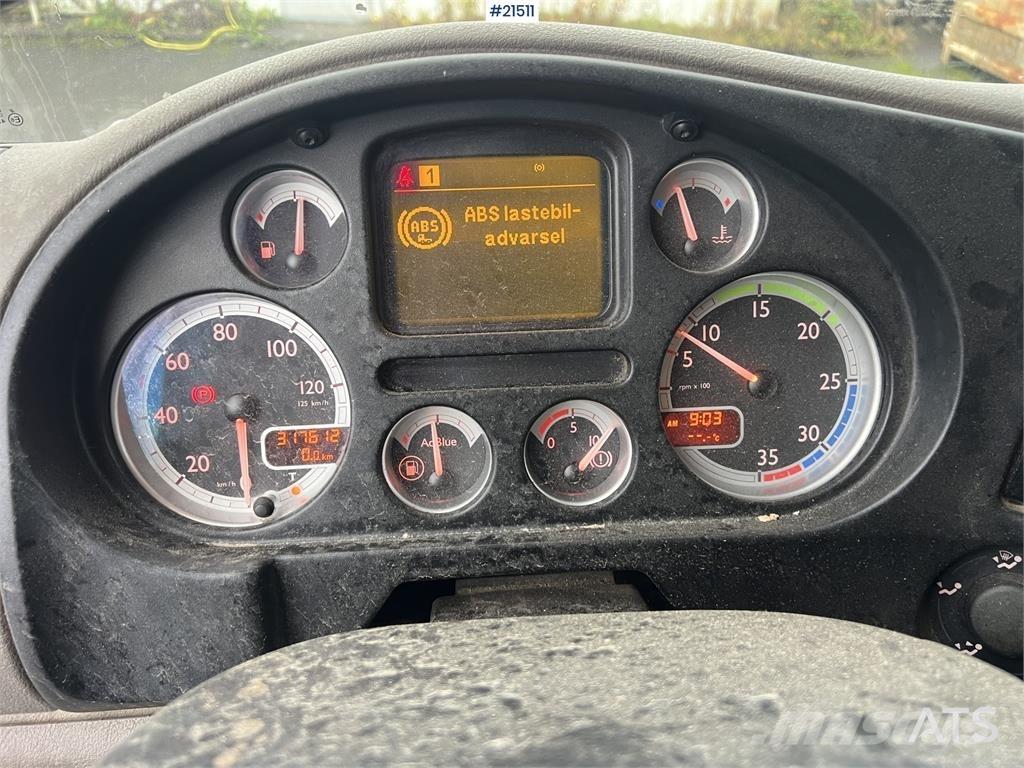 DAF FA 4x2 Camion Fourgon