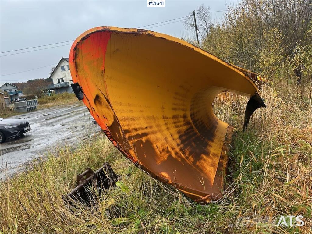  Gmill HDA 265 plow. Transport - Autres