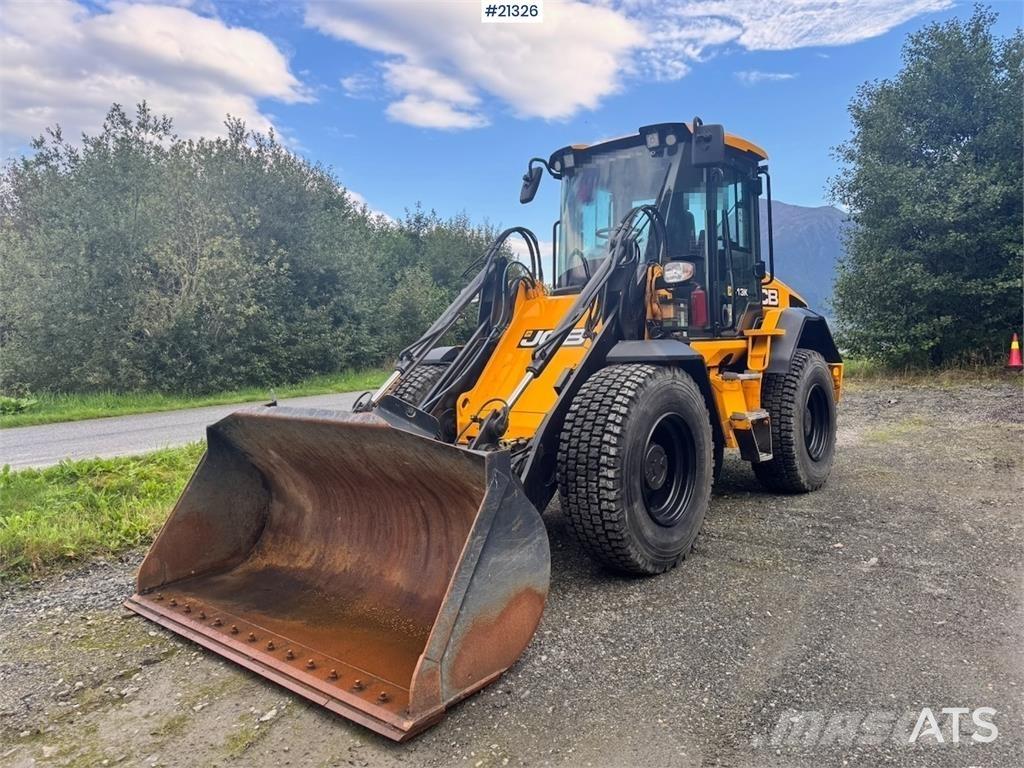 JCB 413K Chargeuse sur pneus