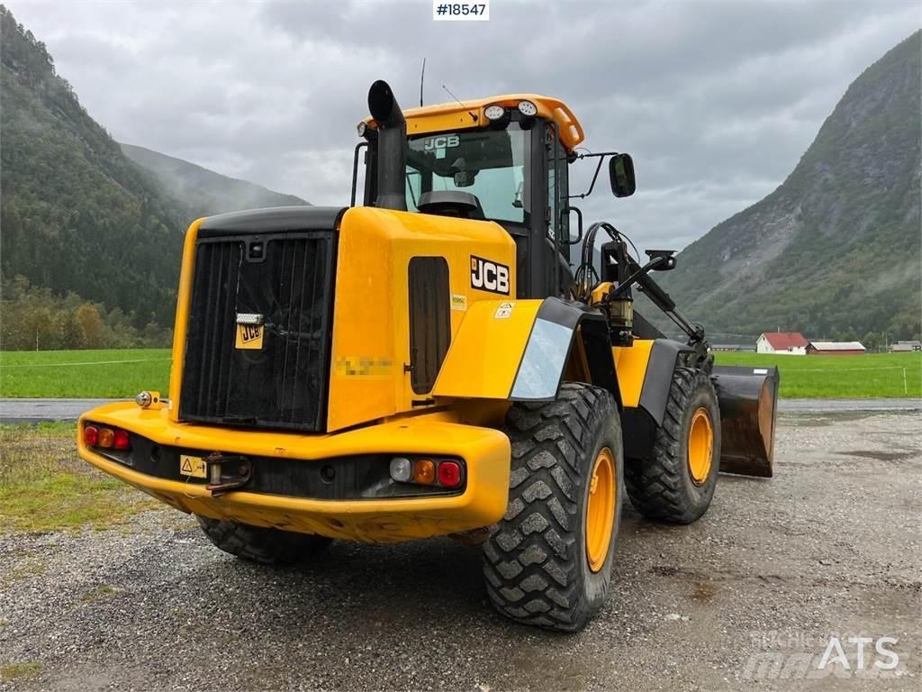 JCB 437HT Chargeuse sur pneus