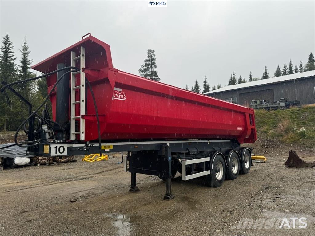  Lagendorf Tippsemi Benne semi remorque