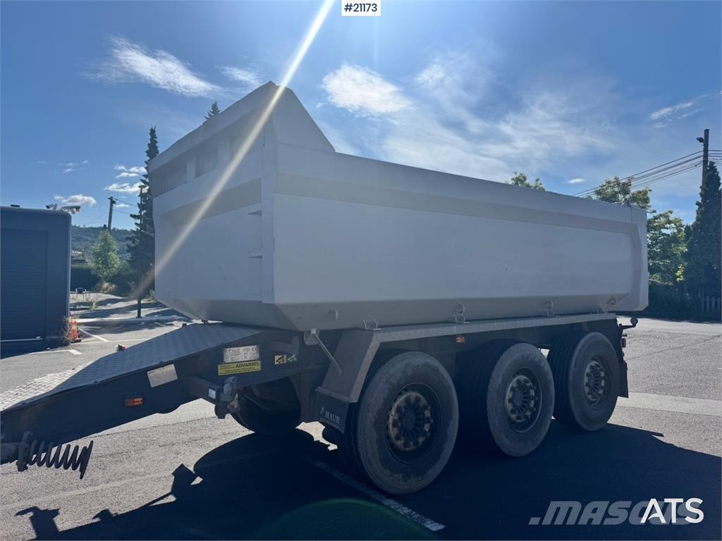 Maur Trailer. Remorque benne