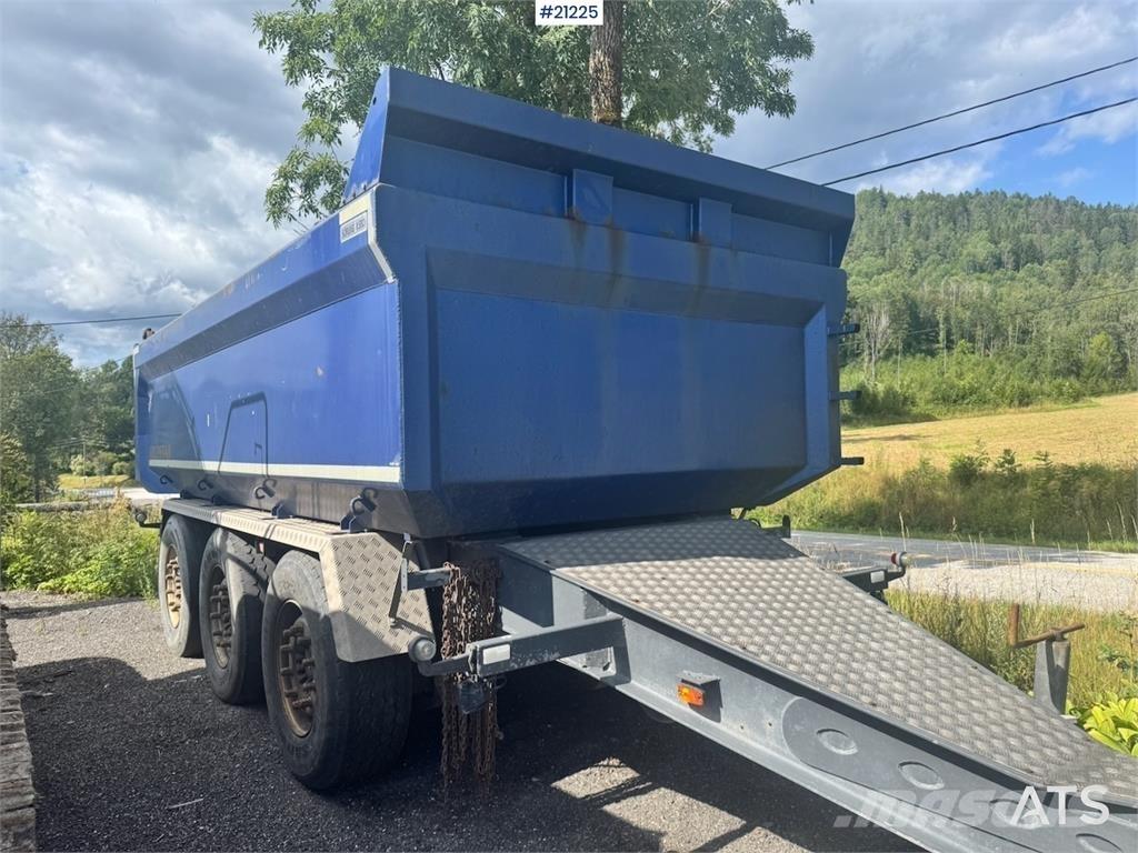 Maur Trailer. Remorque benne