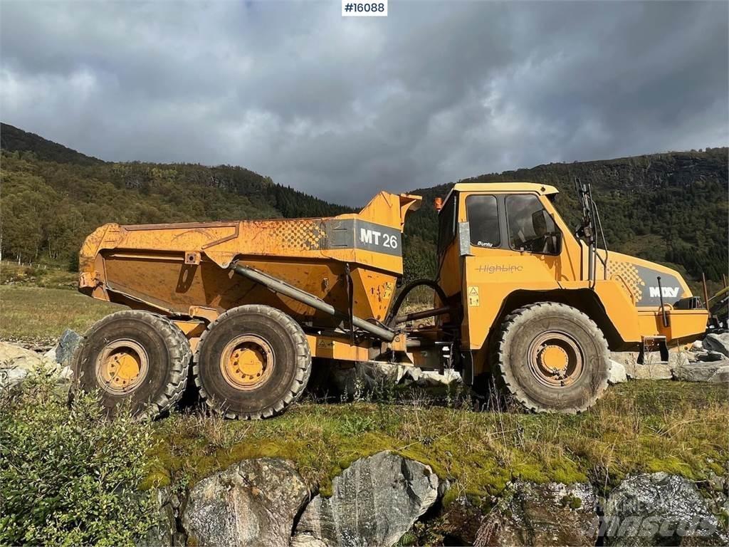 Moxy MT26 dumper. Mini tombereau