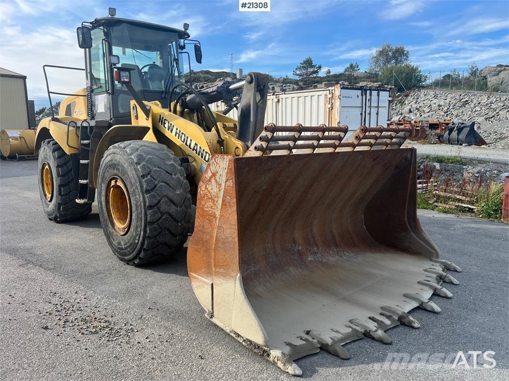 New Holland w270B Chargeuse sur pneus