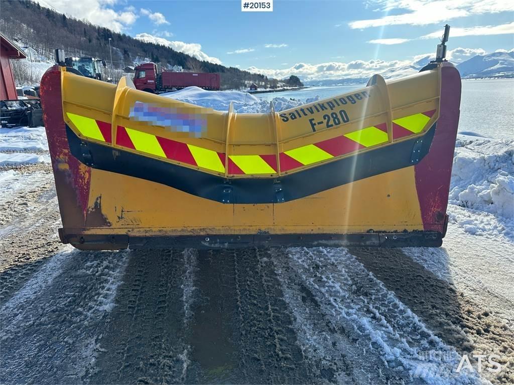  Saltvikplogen F-280 Construction - Autres